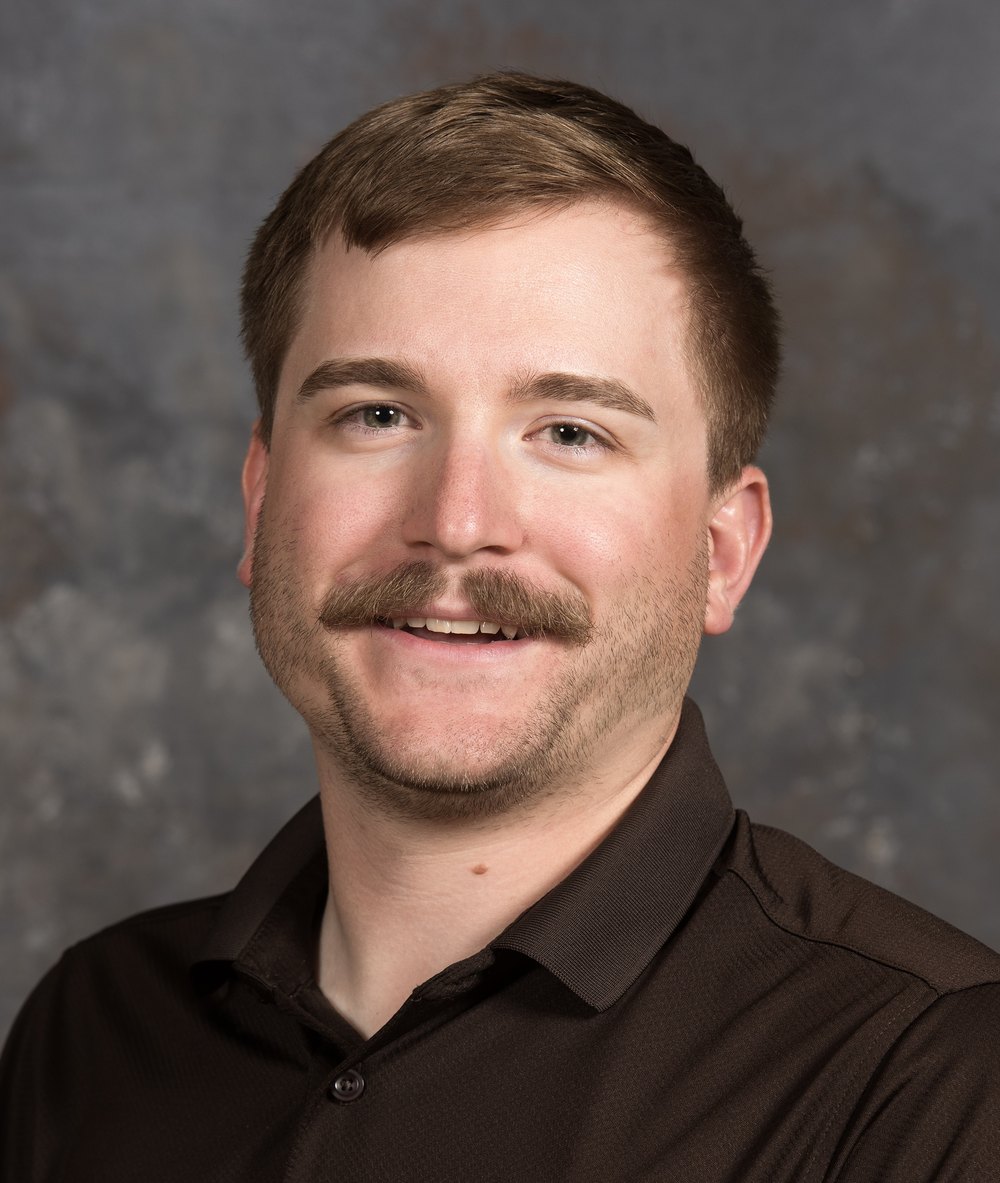 Portrait of André Fecteau, owner of Prairie Home Technology.